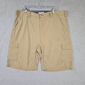 Orvis Shorts Mens Sz 40 Tan Nylon Cargo Pocket Hiking Camping Flat Front Outdoor